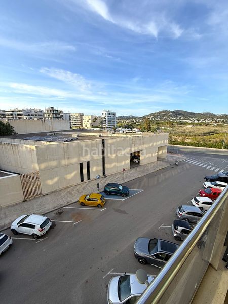 Foto eec19ff7-bee0-4ade-82d6-41eb4fe17a84. Lloguer apartament amb calefacció aparcament piscina a Ibiza