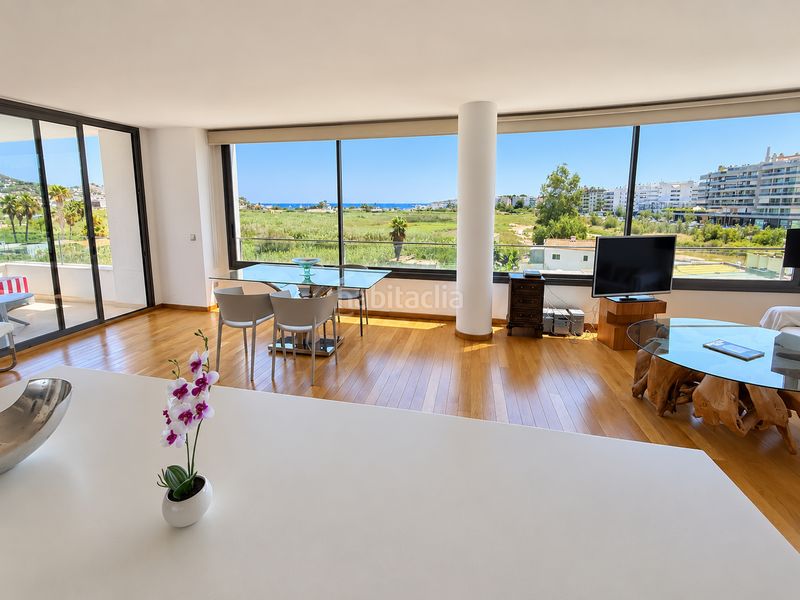 Foto 0e7fe73c-634c-4ab3-b319-569aa9366a1d. Lloguer apartament amb calefacció aparcament a Marina Botafoc-Talamanca Ibiza