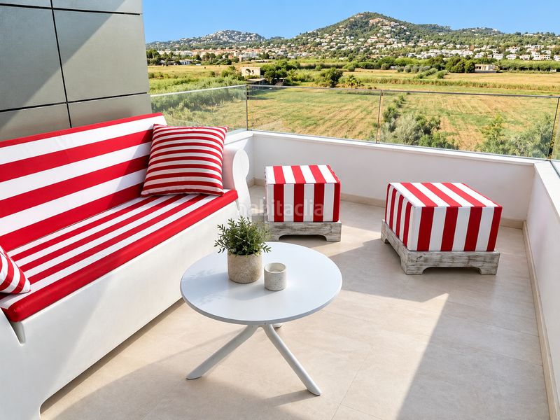 Foto 2e76f440-741f-446e-923a-8f5c68347c59. Lloguer apartament amb calefacció aparcament a Marina Botafoc-Talamanca Ibiza