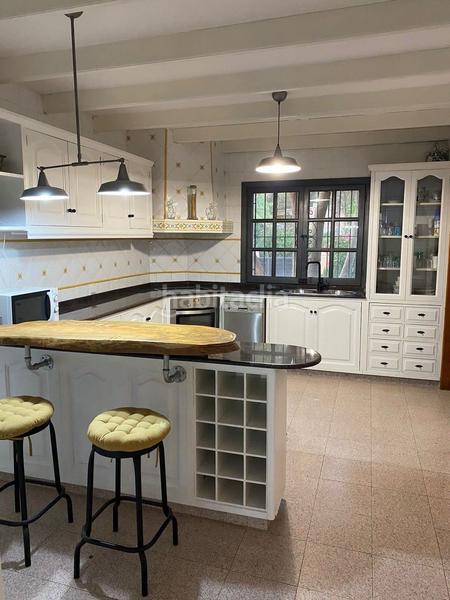 Foto d481ebe2-8bfa-4407-8644-8a6ef0cc7719. Rent chalet with heating parking pool in Can Furnet Santa Eulària