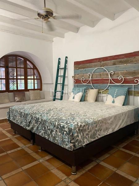 Foto db3143f9-f331-4db6-800f-841f2907db7a. Rent chalet with heating parking pool in Can Furnet Santa Eulària