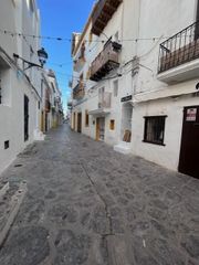 Estudio en Dalt Vila-La Marina. Se vende coqueto apartamento en la marina de ibiza