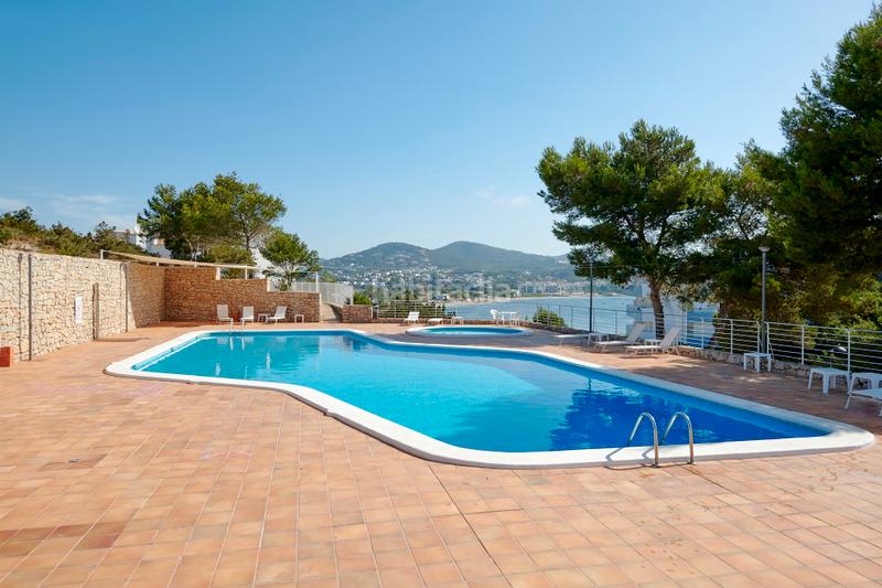 Foto 0f23b831-8a49-4bba-b8a0-57a3ed5a126a. Attico con riscaldamento piscina in Marina Botafoc-Talamanca Ibiza