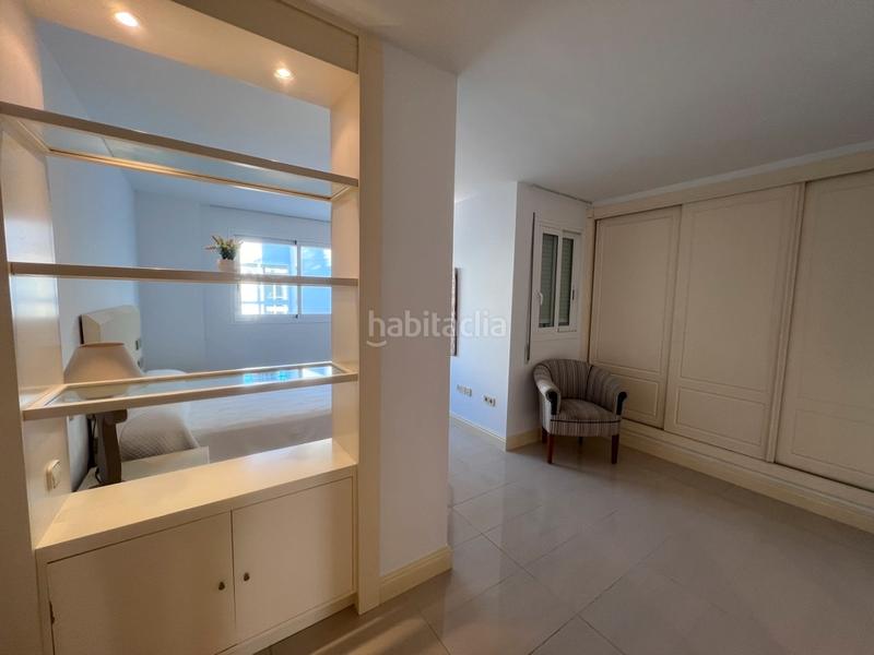 Foto cb5ce156-bbe1-48d7-bdd3-c8ba8c81a077. Attico con riscaldamento piscina in Marina Botafoc-Talamanca Ibiza