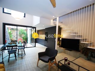 Lloguer Casa a Centre. Casa amueblada en segunda línea de mar a estrenar muy soleada