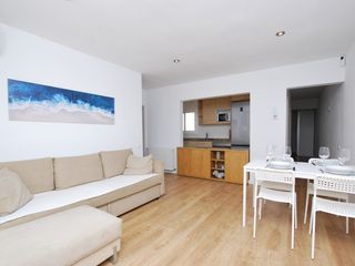 Rent Flat in Centre. Alquiler por meses  granados balcony