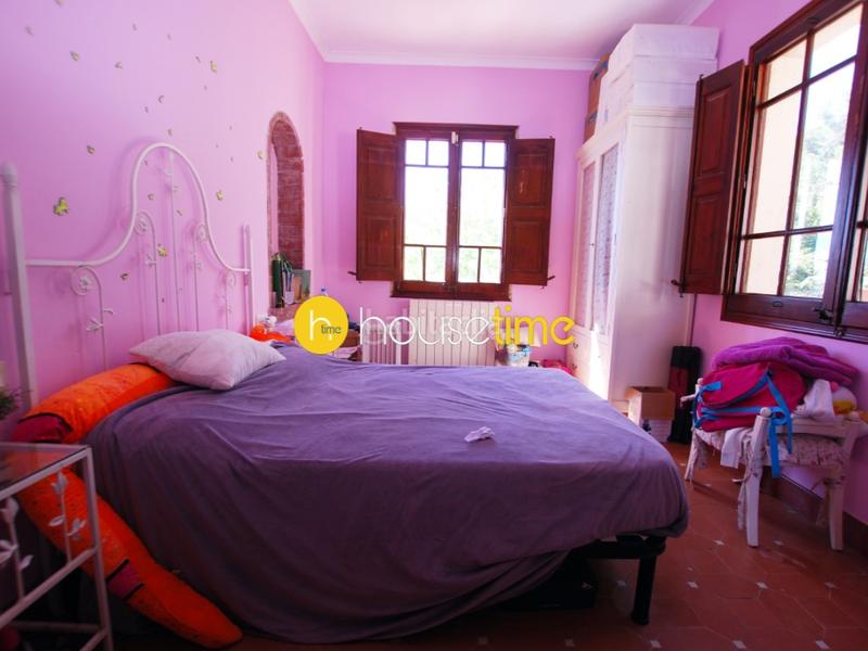 Foto 38336441-f896-48fc-beed-ac34532a73e9. Casa masía rústica con encanto en Òrrius