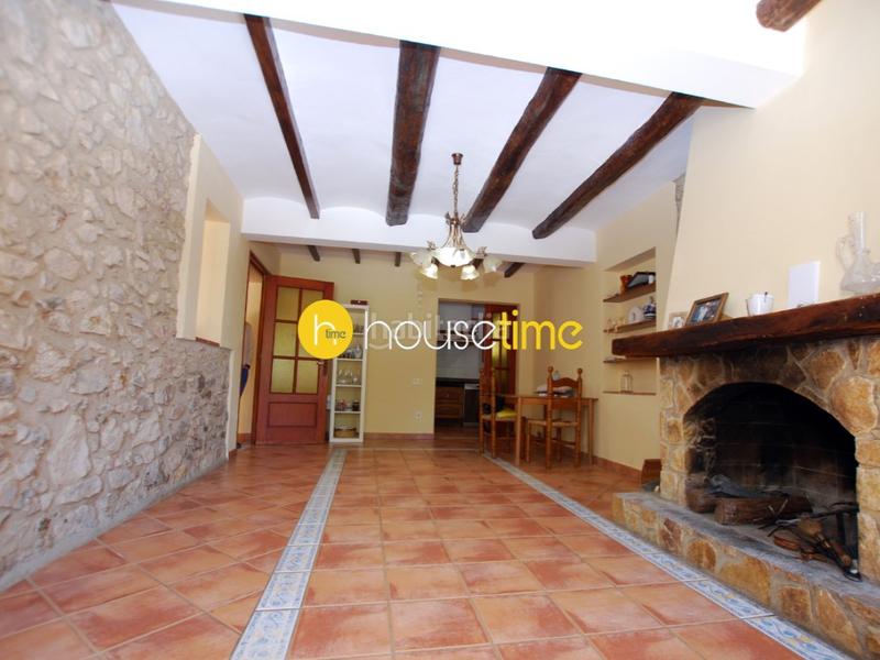 Foto 53a0166e-0d78-40fa-93d0-e9fdbfbc8655. Casa masía rústica con encanto en Òrrius