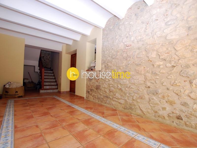 Foto 8ec202be-f146-4d4e-9660-7c8913839acb. Casa masía rústica con encanto en Òrrius