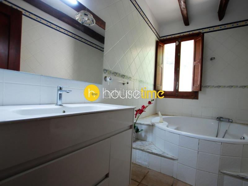Foto be51709c-5158-46ba-821f-81d9c61c73e6. Casa masía rústica con encanto en Òrrius