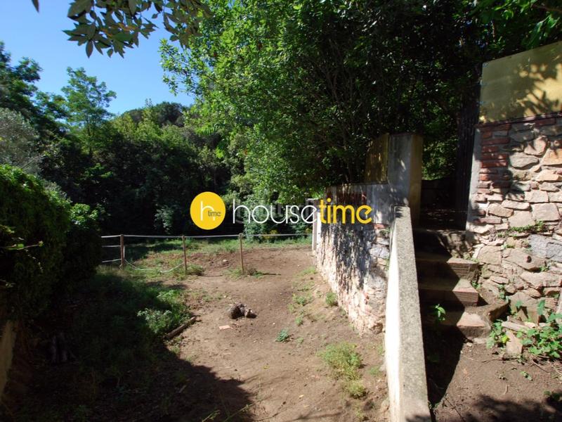 Foto c9b75e79-9579-4fa8-a946-3e5f08ddd51d. Casa masía rústica con encanto en Òrrius