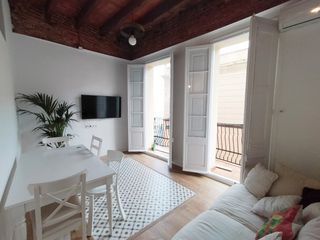 Alquiler Apartamento  Carrer sant joaquim. Alquiler meses-badalona beach