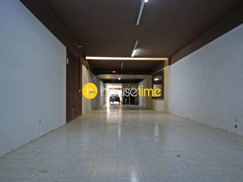 Foto a3457a67-835a-45a6-9cfe-6eb9b16ffcd5. Local comercial a Centre Mataró