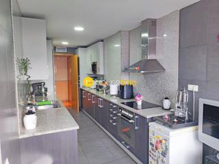 Etagenwohnung in Port. Piso en el progres de 125m2 con vistas mar cerca playa y estaci