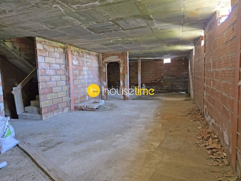 Foto 6812e152-672e-4a0e-aa23-4000c1e1f941. Casa amb aparcament a Alella