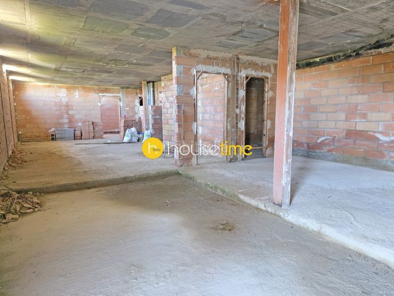 Foto 84824807-0942-4323-b78e-8095107bd39c. Casa amb aparcament a Alella