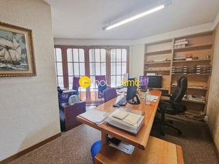 Etagenwohnung in Fort Pienc. Piso a reformar en eixample dreta  actualmente oficinas