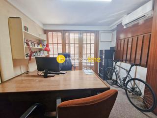 Appartement à Fort Pienc. Oficina con posibilidad de uso residencial en zona prime del eix