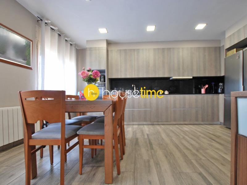 Foto ae3ee9e5-dca7-424a-b3ec-1f303727a5bd. Pis a Dosrius poble Dosrius