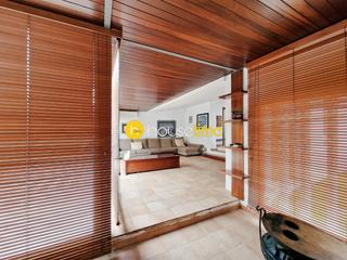 Haus in Centre. Casa a cuatro vientos en el centro de la población