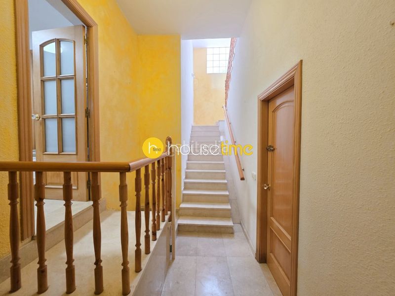 Foto 5fccb007-2955-4aa9-987c-701f47535314. Casa amb aparcament a Cabrils