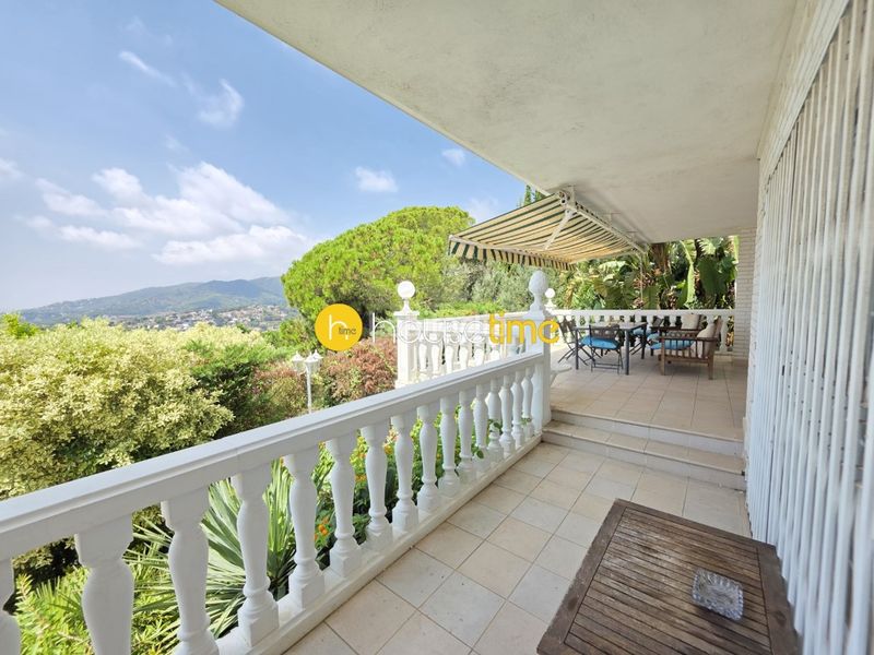 Foto 7d4f08b2-922c-4467-8d1b-9a38a6144cb7. Casa amb aparcament a Cabrils
