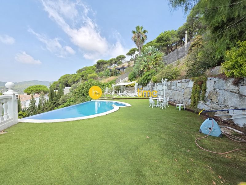 Foto ad93e5aa-db27-4ad4-b804-c7266d7c9e53. Casa amb aparcament a Cabrils