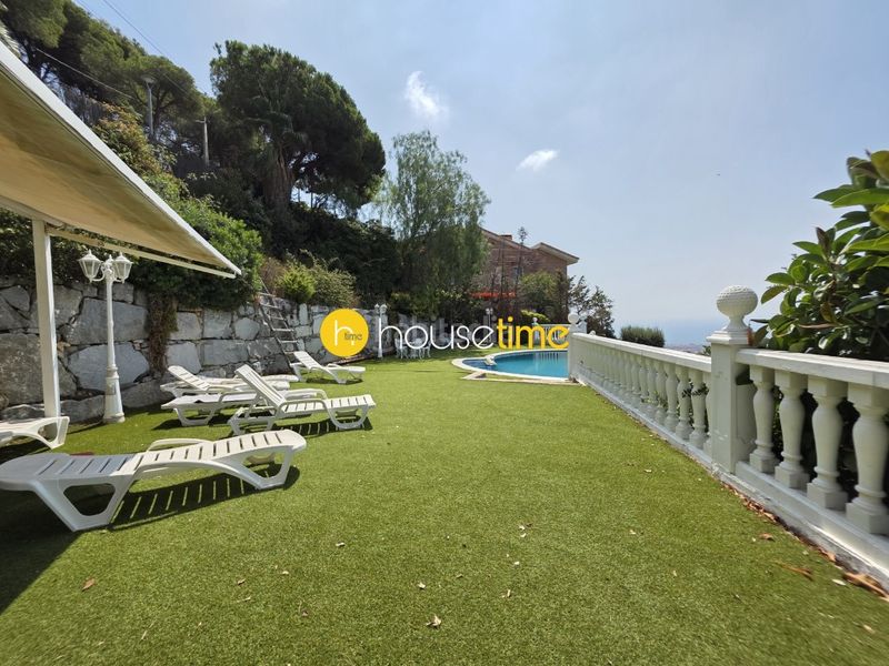 Foto ae411c1c-d285-49a7-af22-7e370358b7dd. Casa amb aparcament a Cabrils