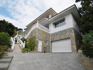 Maison à Cabrils. Casa a 4 vientos con licencia turistica