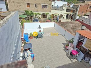 Casa a Canet de Mar. Casita de pueblo cerca iglesia con 2 grandes terrazas