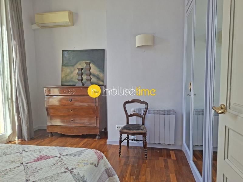 Foto b5eae966-8ba3-48bd-bcc4-1c745dd17654. Casa con parcheggio in Califòrnia-Santa Madrona Masnou (El)