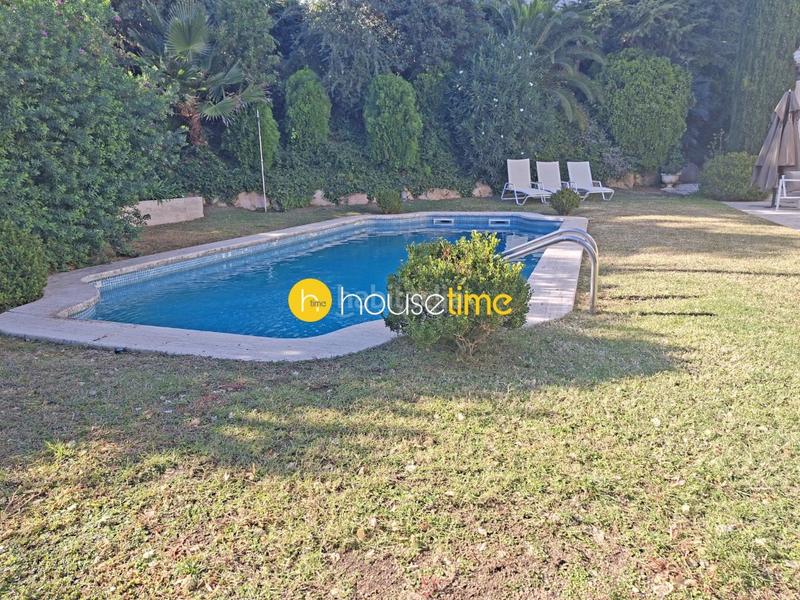 Foto dfcaf58f-0c21-46e7-83f6-7ffba33b92aa. Casa con parcheggio in Califòrnia-Santa Madrona Masnou (El)