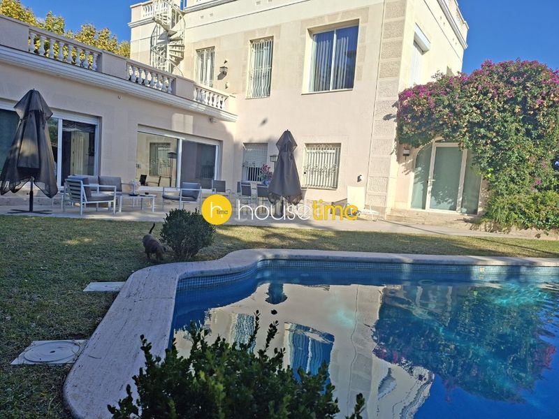 Foto 061a1197-59fe-480c-86de-dfd94e0c1743. Casa amb aparcament a Califòrnia-Santa Madrona Masnou (El)