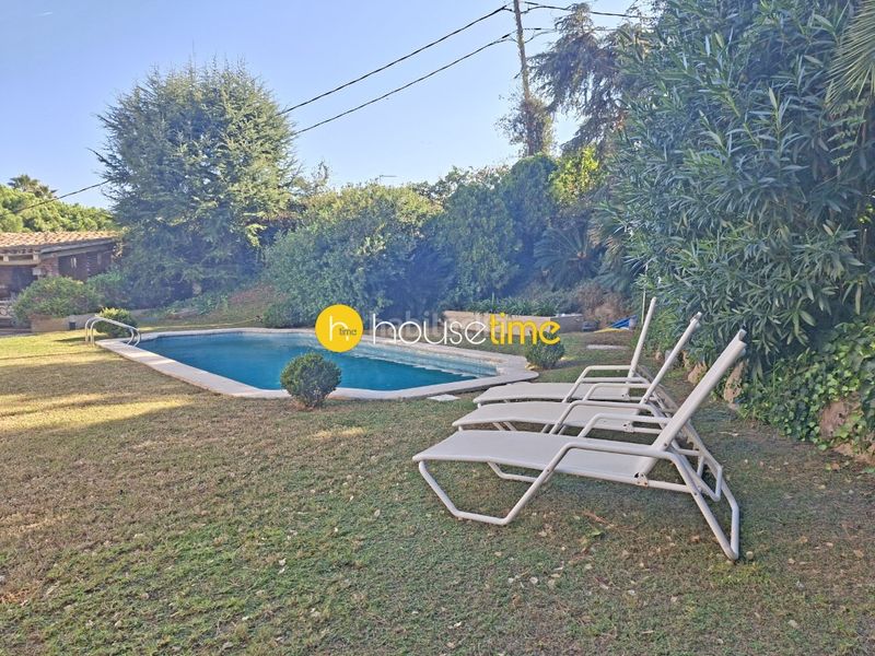 Foto 4187e957-2200-4553-9453-35ff19f22938. Casa amb aparcament a Califòrnia-Santa Madrona Masnou (El)
