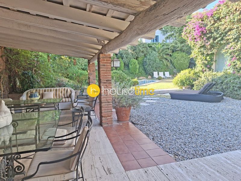 Foto a2186ad0-983e-4d68-8a61-f769684635e3. Casa amb aparcament a Califòrnia-Santa Madrona Masnou (El)