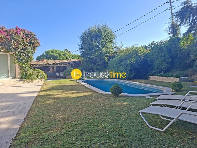 Foto c5053691-f5e3-4a26-85ac-c3a4e64bdbd6. Casa amb aparcament a Califòrnia-Santa Madrona Masnou (El)