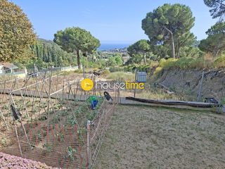 Residential Plot in Teià. Terreno urbano con vistas mar