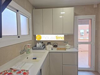 Etagenwohnung in Bufal�. Piso en b�fala de 90m2 con terraza privada de 12m2 y jard�n priv