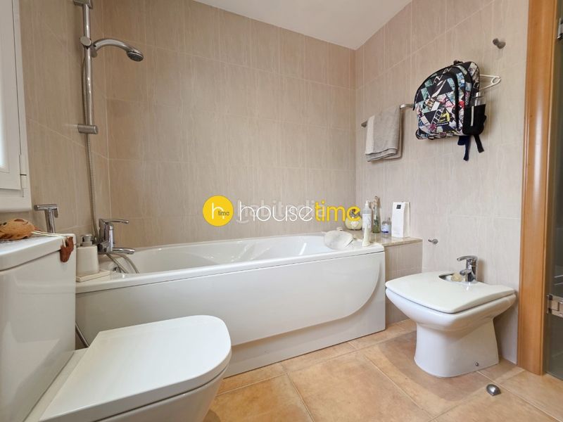 Foto 07e80d40-0114-47e3-a1e2-3423d7c5937c. Casa amb aparcament a Urbanitzacions Argentona