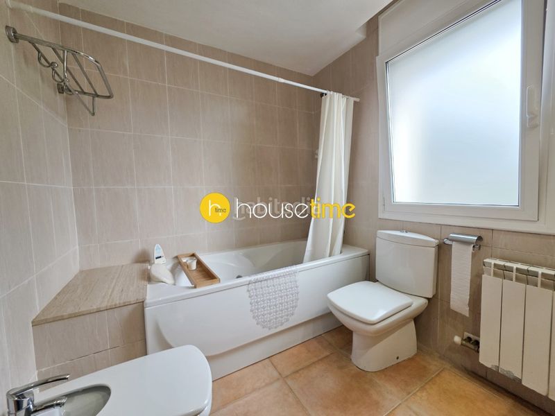 Foto 0970663f-cf50-4341-80df-7f709064ce25. Casa amb aparcament a Urbanitzacions Argentona