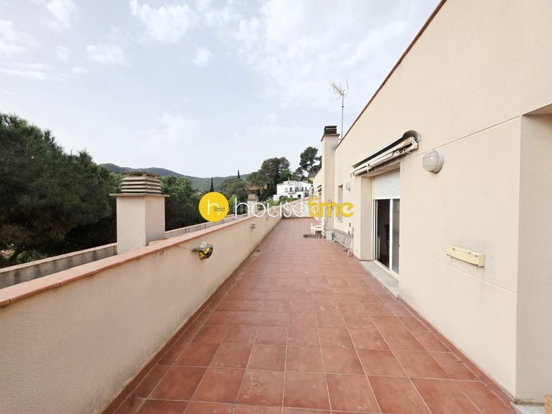 Foto 282c07b7-7ff3-4752-b4f7-af51e7c5059b. Casa amb aparcament a Urbanitzacions Argentona