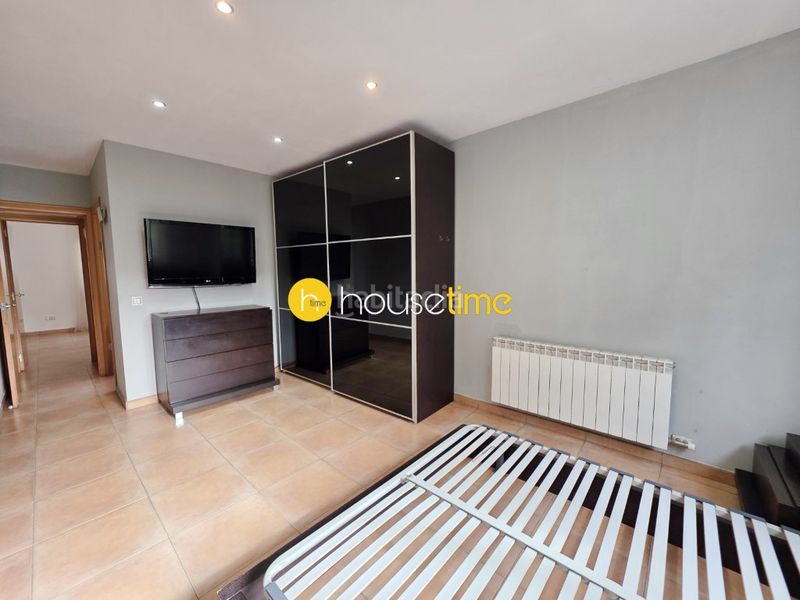 Foto 2e4a5342-d788-4364-9558-50ffb36fd177. Casa amb aparcament a Urbanitzacions Argentona