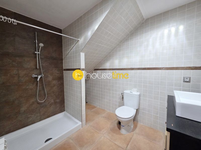 Foto 4a302d58-0322-4274-9fef-9c9f7401e5fb. Casa amb aparcament a Urbanitzacions Argentona