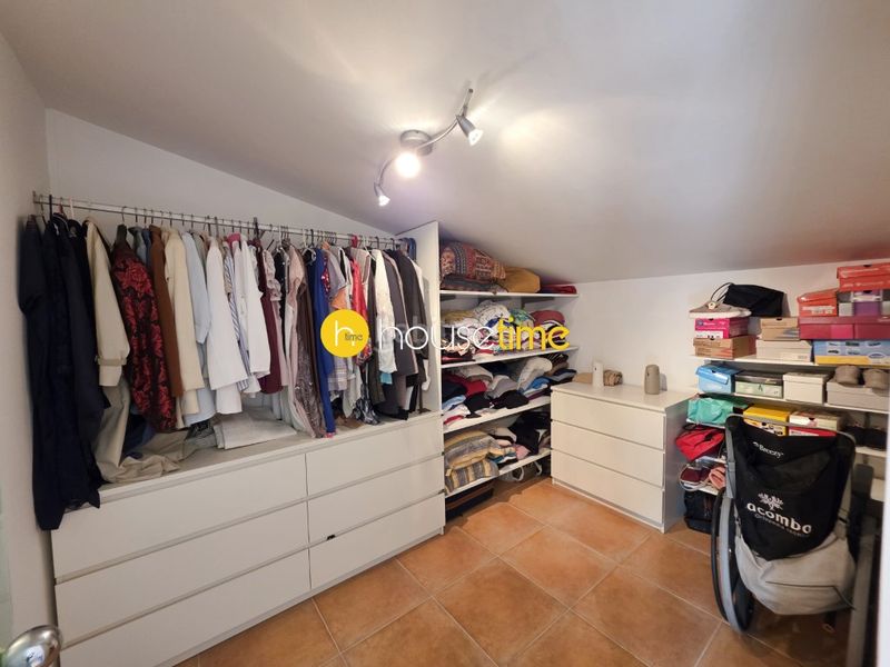 Foto 7f39bbf3-45e8-42fc-b5fb-a168839b3fa8. Casa amb aparcament a Urbanitzacions Argentona