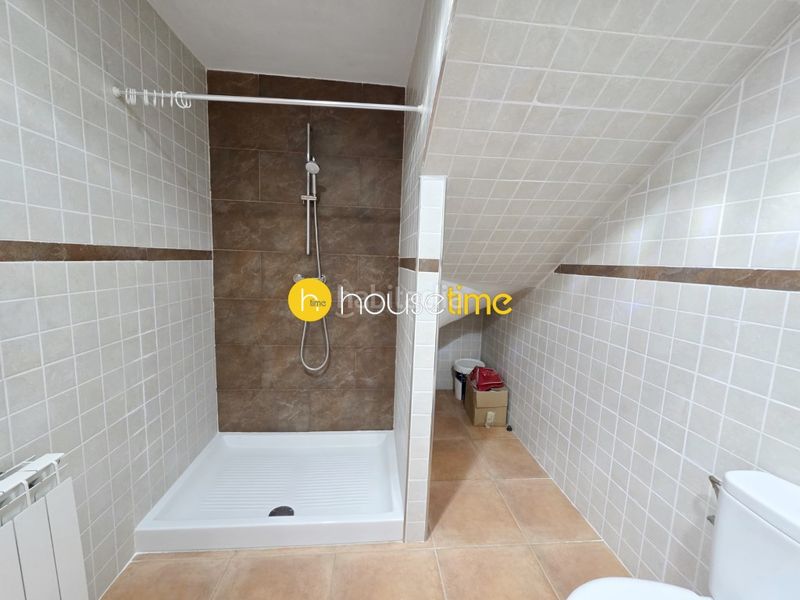 Foto dbe9e7ff-08f8-4c05-b325-8f28a493cfb7. Casa amb aparcament a Urbanitzacions Argentona