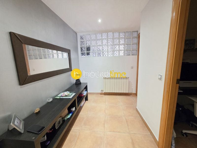 Foto ea43e12b-f7c2-45dd-81a6-72431d479ec6. Casa amb aparcament a Urbanitzacions Argentona