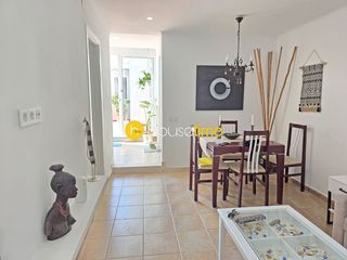 Maison à Singuerlín. Casita toda en planta con apartamento independiente