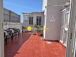 Haus in Singuerl�n. Dos viviendas en planta en impecable estado para familia numeros