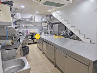 Transfer Business premise in Sant Fost de Campsentelles. Traspaso negocio en pleno funcionamiento. rostisseriacomidas pre