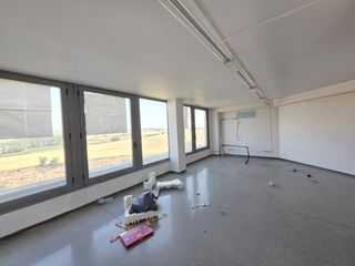 Oficina a Can Borrell. Oficinas en venta  mollet del vallès